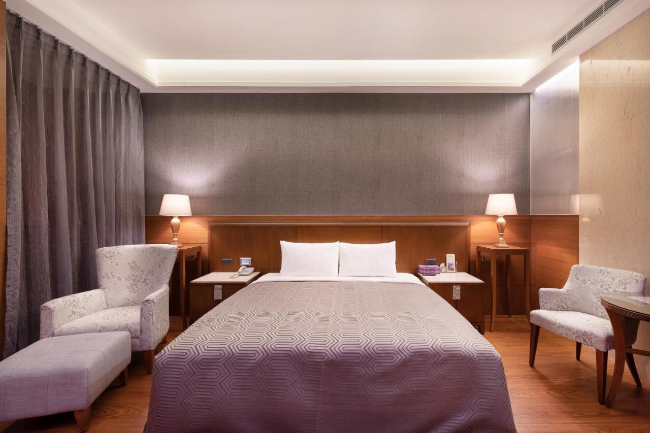 Purple Garden Motel Kaohsiung Zewnętrze zdjęcie