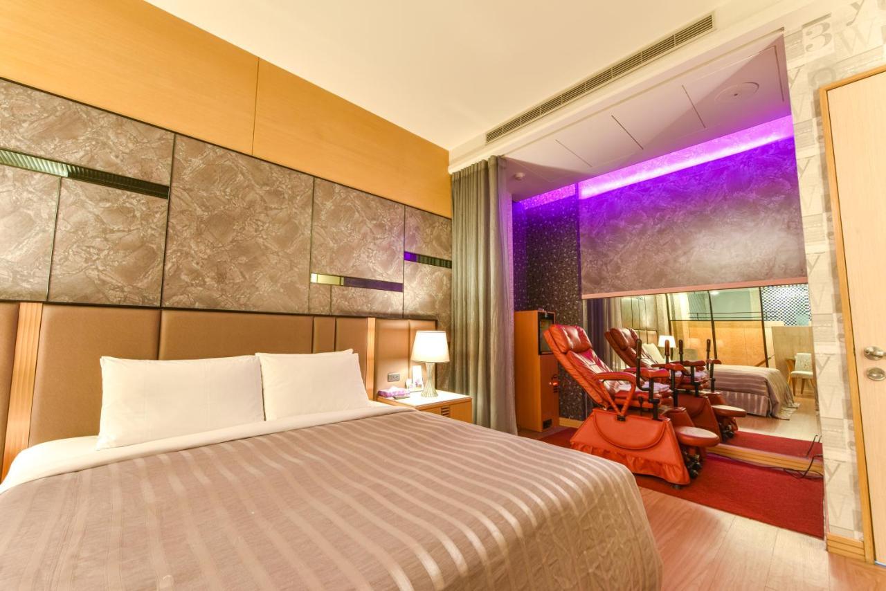 Purple Garden Motel Kaohsiung Zewnętrze zdjęcie
